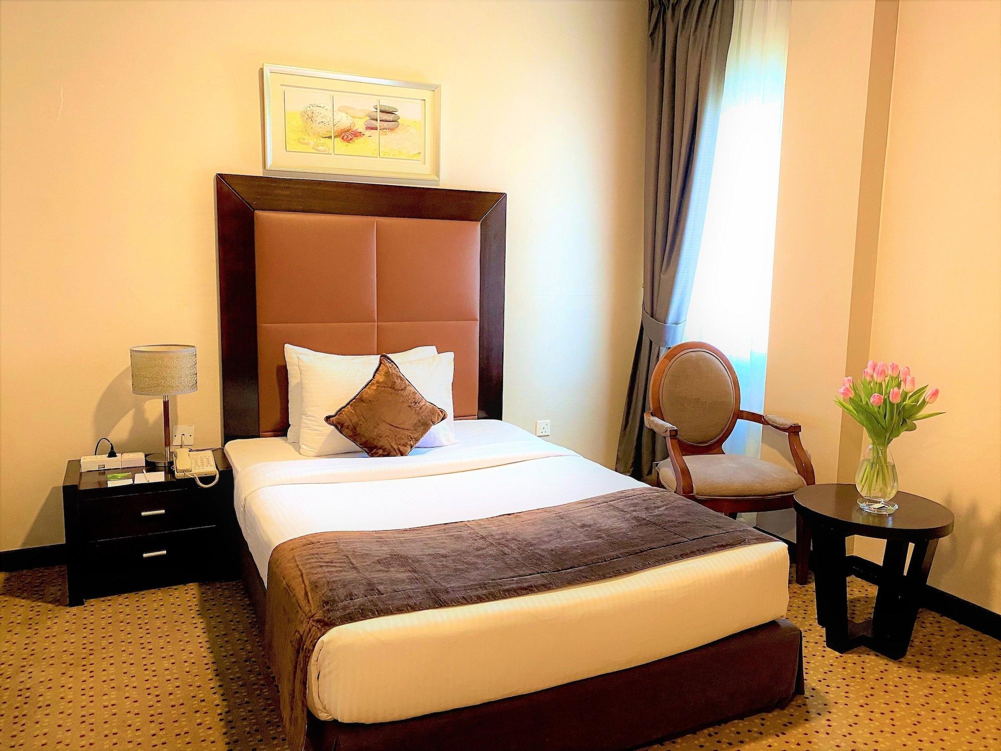 Kingsgate Hotel Doha By Millennium Hotels Экстерьер фото